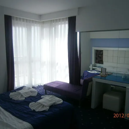 Perla Mare Hotel