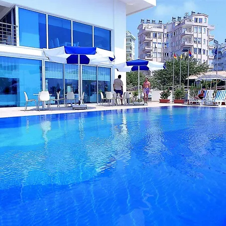 Perla Mare 3*