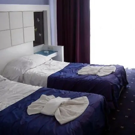Perla Mare 3*