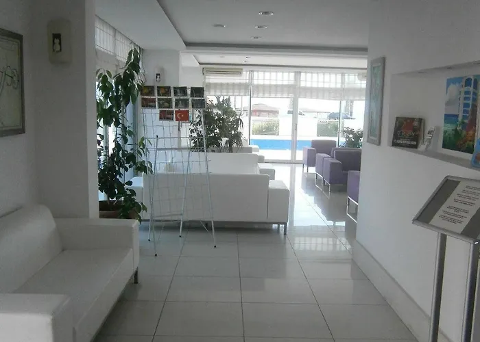 Hotell Perla Mare 3*